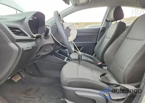 2019 Hyundai Accent Se z USA, uszkodzony, nr VIN 3KPC24A35KE039748